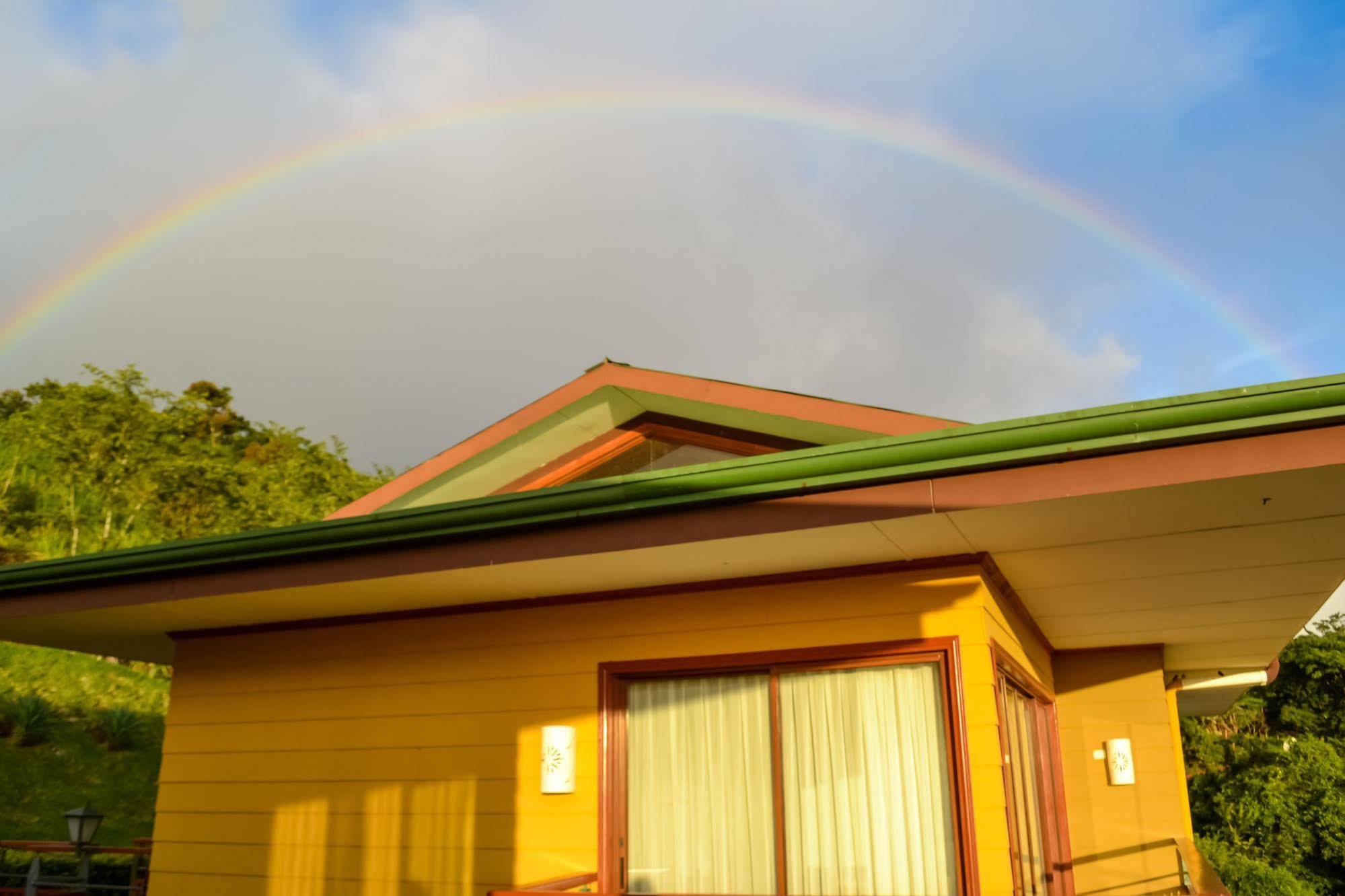 Ficus Lodge Monteverde ภายนอก รูปภาพ